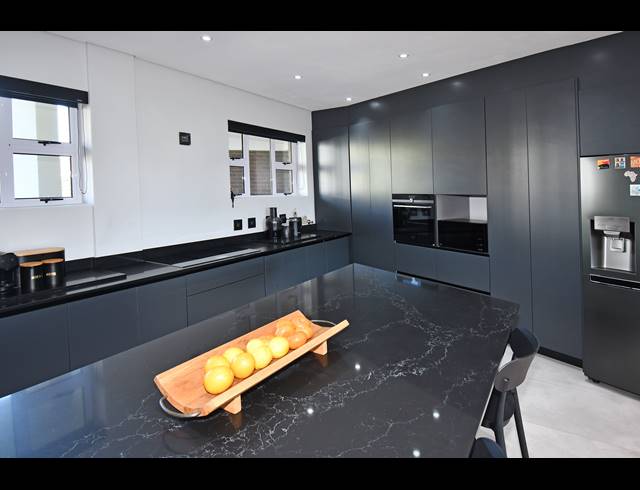 2 BEDROOM APARTMENT FOR SALE IN ILLOVO